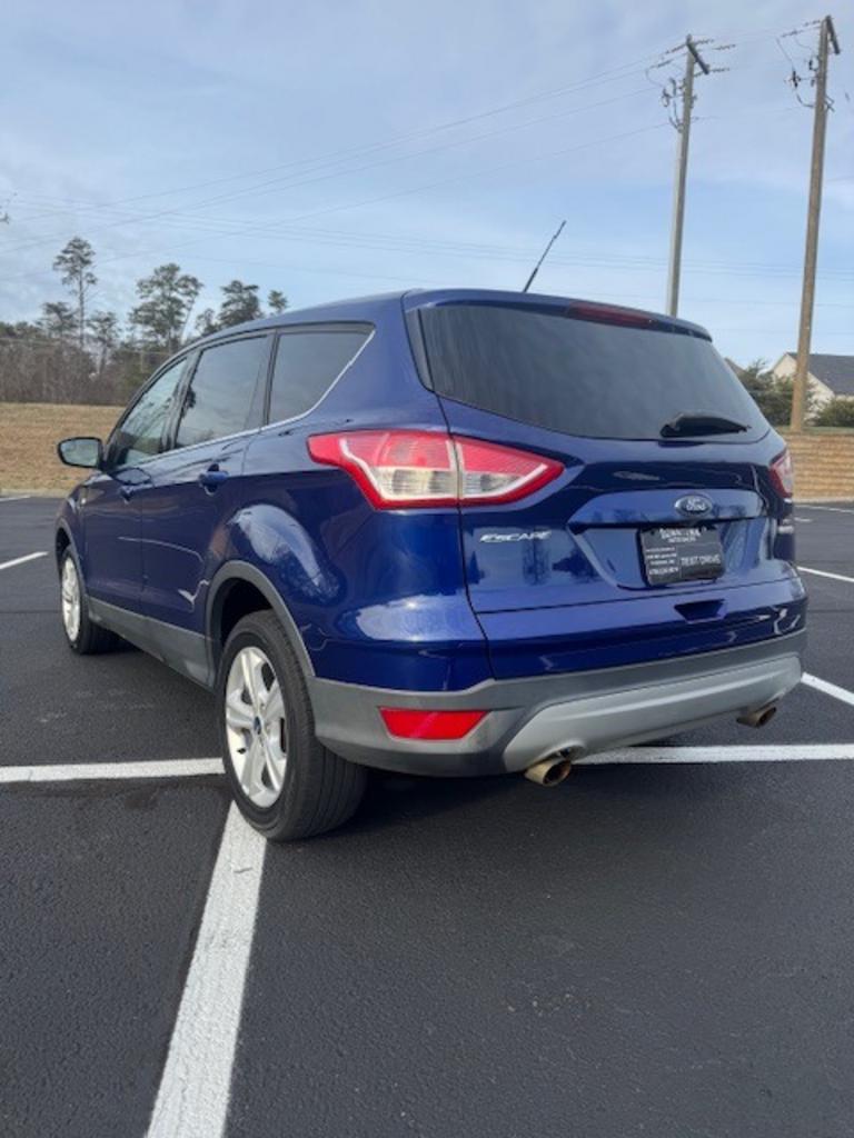 2016 Ford Escape SE - Photo 8