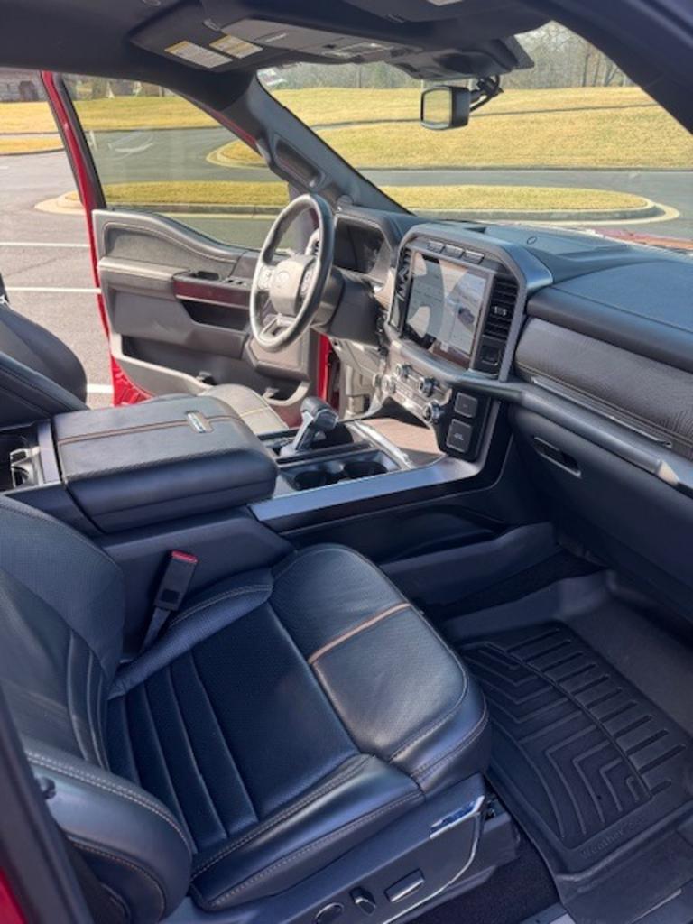 2022 Ford F-150 Platinum - Photo 13