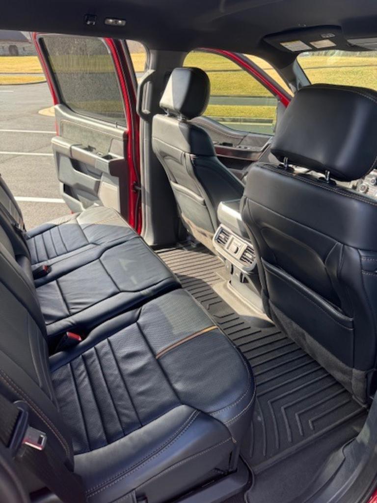 2022 Ford F-150 Platinum - Photo 12