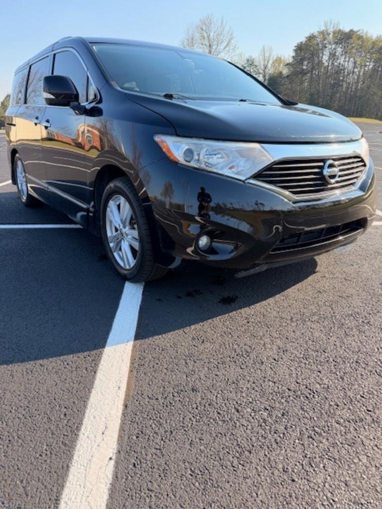 2012 Nissan Quest LE