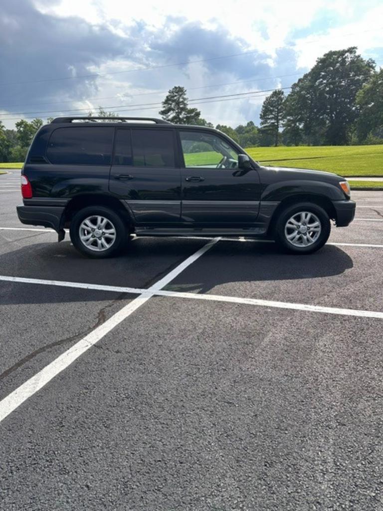 2004 Lexus LX 470 - Photo 8